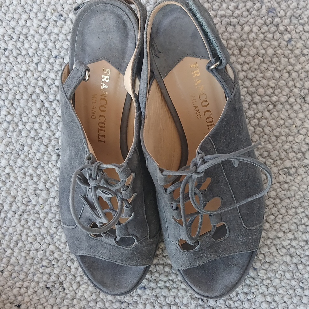Franco Colli Italian 4 in heel platform seude shoes.